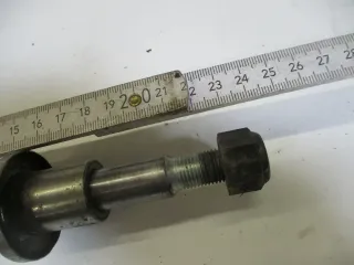 2. Suzuki GS 550 E Bj.78 Steckachse 15 mm Achse vorne axle front - Bild 4