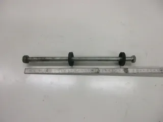 Kawasaki LTD 450 EN 450 A Schwingenachse Achse Schraube Bolzen Schwinge - Bild 1