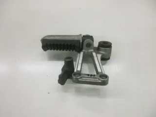 2. Kawasaki GPZ 600 R ZX600A Fußrastenhalter mit Fußraste hinten links Sozius - Bild 2