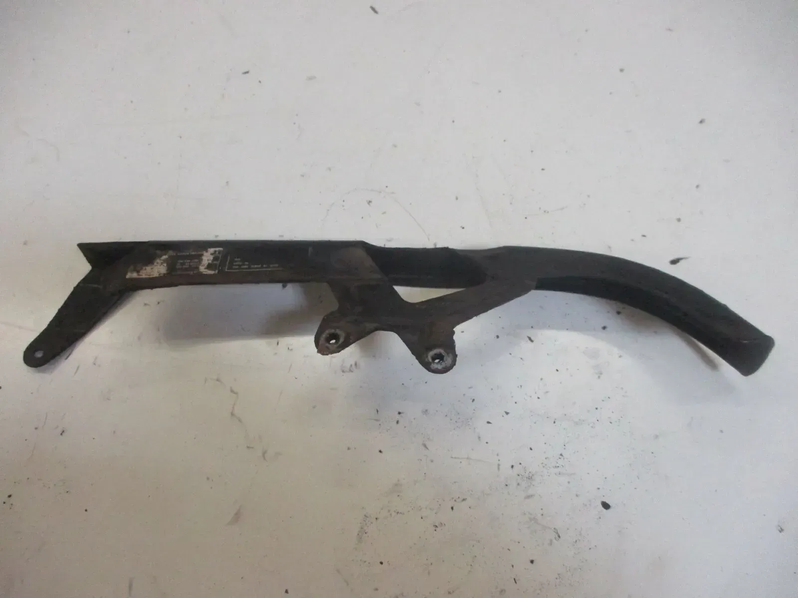 Kawasaki KE 175 D Bj.80 Kettenschutz Verkleidung Kette Abdeckung Blende - Bild 1