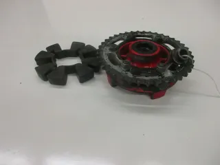 3. Kawasaki GPZ 600 R ZX600A Kettenradträger mit Ruckdämpfer Antrieb Gummi - Bild 2