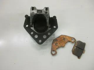 8. Kawasaki GPZ 600 R ZX600A Bremssattel vorne rechts Bremszange Bremskolben - Bild 3