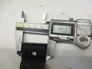 Halter Strebe Ölkühler 8. Suzuki GSX 600 F GN72B Befestigung Metallstrebe - Bild 2