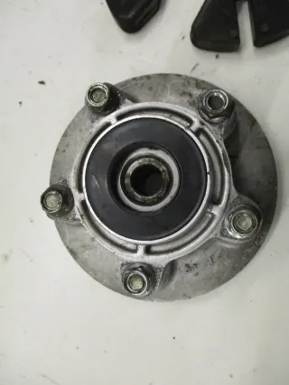 Kettenradträger mit Ruckdämpfer 8. Suzuki GSX 600 F GN72B Anfahrgummi Gummi - Bild 3