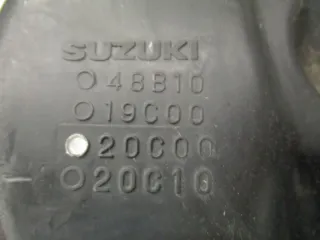 Luftfilterkasten 20C00 airbox 8. Suzuki GSX 600 F GN72B Luftfilter Vergaser - Bild 5