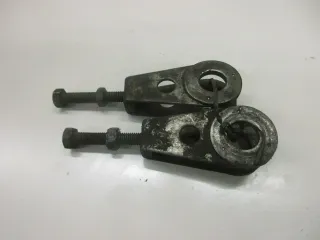 Kawasaki GPZ 550 UT ZX 550 A Kettenspanner rechts links Kettenspannersatz Kette - Bild 3