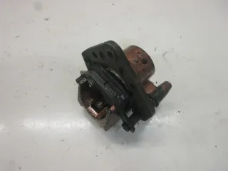 1. Kawasaki GPZ 550 UT ZX 550 A Bremssattel hinten Bremszylinder Bremskolben - Bild 4