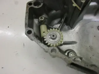 Suzuki GT 200 Typ X5 Kupplungsdeckel Motor rechts Motordeckel Gehäuse clutch - Bild 5