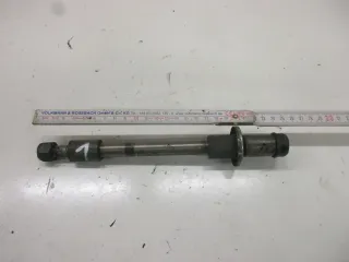 1. Suzuki GT 250 Ram Air Steckachse (1) vorne 15 mm Vorderrad Achse Felge Bolzen - Bild 1