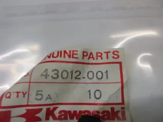 K433 Kawasaki KE 125 KH 100 Feder Bremsgestänge Bremstrommel spring 43012-001 - Bild 3