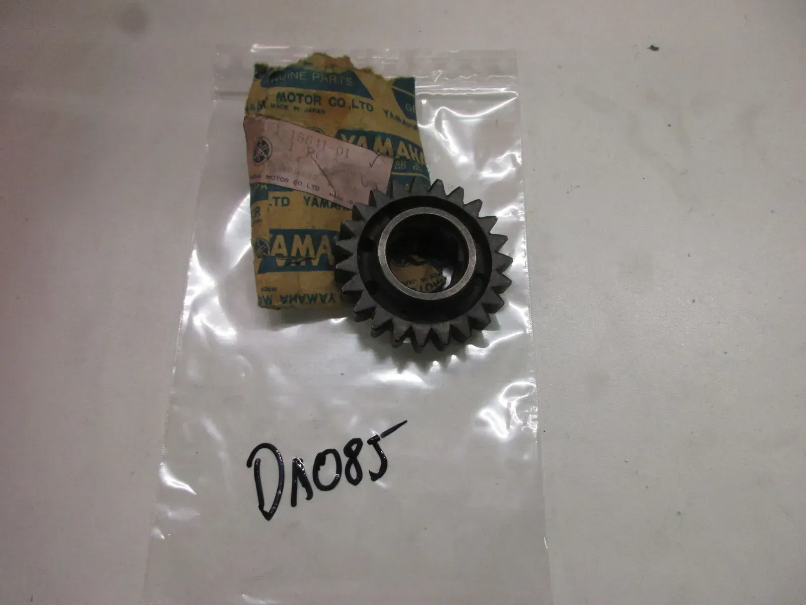 Zahnrad 371-15641-01 D1085. Yamaha XS 250_400 Kickstarter Getriebe Motor - Bild 1