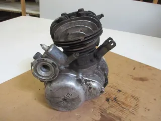 Motor SM98 Getriebe BM46 Fichtel & Sachs Zahnräder Gehäuse Block Vergaser - Bild 7