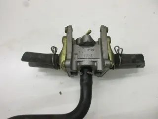 Motorentlüftung Sekundärluftventil 1. Suzuki GSX 600 F Typ AJ Motor Entlüftung - Bild 2
