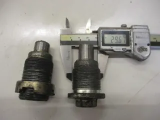 1. Honda Gl 1200 SC 14 Goldwing Schwingenbolzen Lagerzapfen Schwingenachse bolt - Bild 1