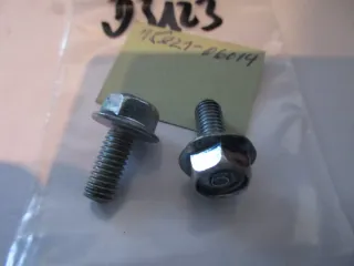 D3123 Yamaha FJ 1200 TYP 3 YA_CW Schrauben Bolzen 95821-06014 Nut M6x14mm - Bild 2