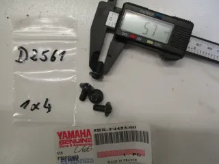 D2561 Yamaha DT 50 R Schraube ET 5BK-F4453-00 Bolzen M6x16 Mm Tank Benzintank - Bild 1