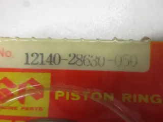 E1043. Suzuki TS 100 GP 100 Kolbenringe Kolben 12140-28630-050 Original Übergröße 0,50 - Bild 4
