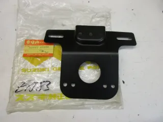 E1583. Suzuki GS 550 E_T_L Rücklichthalter Aufnahme 35927-45600 Bremslicht Halter - Bild 2
