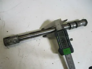 Honda CB 250 G CJ_T Bj.76 Steckachse 15 mm Achse vorne axle front Felge vorne - Bild 1