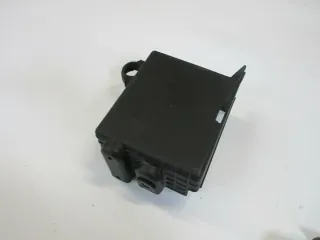 O. Yamaha XJ 750 F 41 Y Relaishalter Verkleidung Rahmen Deckel Staufach - Bild 3