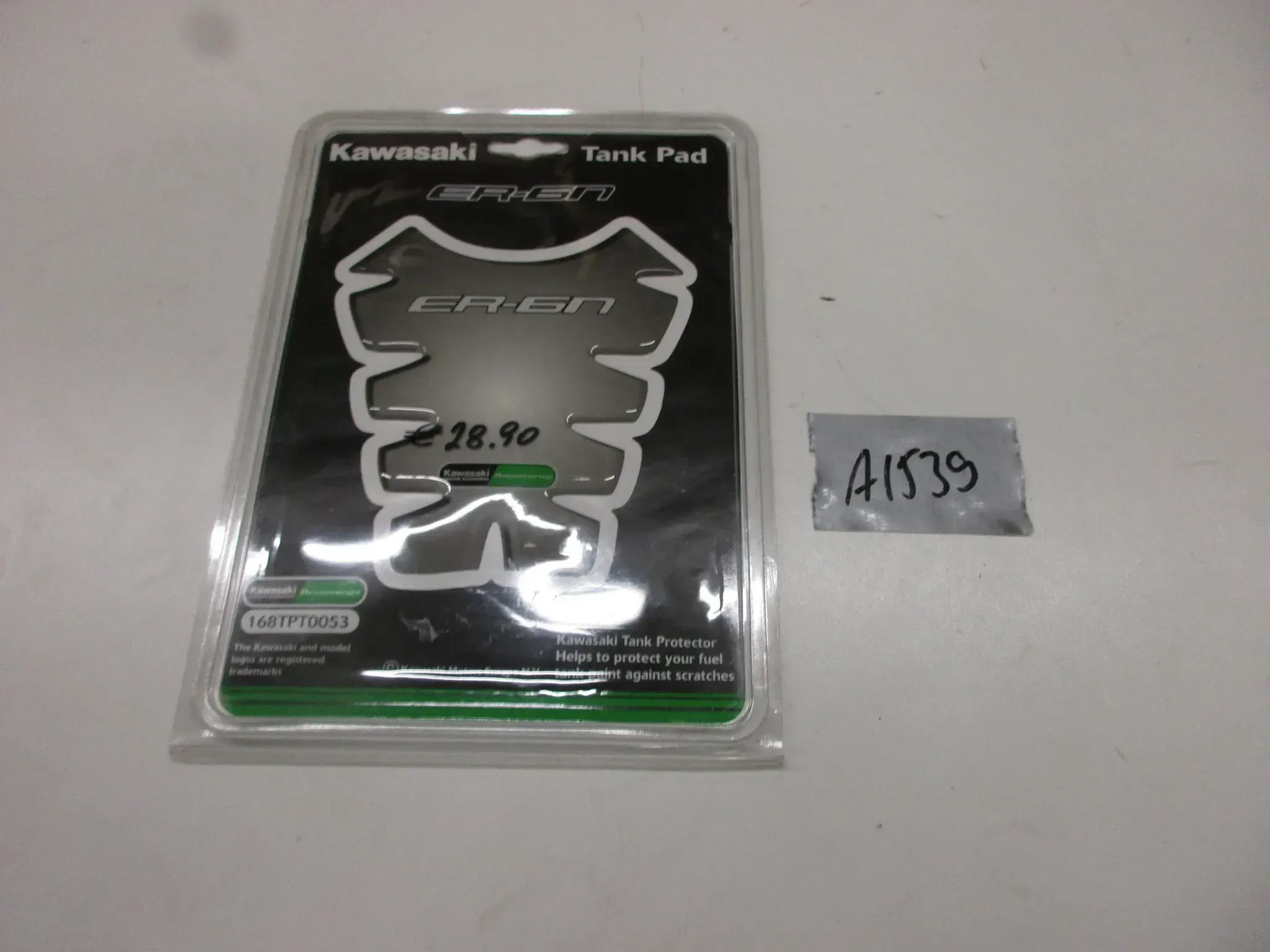 A1539 Kawasaki ER-6N Tankpad Benzintank Protector 168TPT0053 Verkleidung Tank - Bild 1