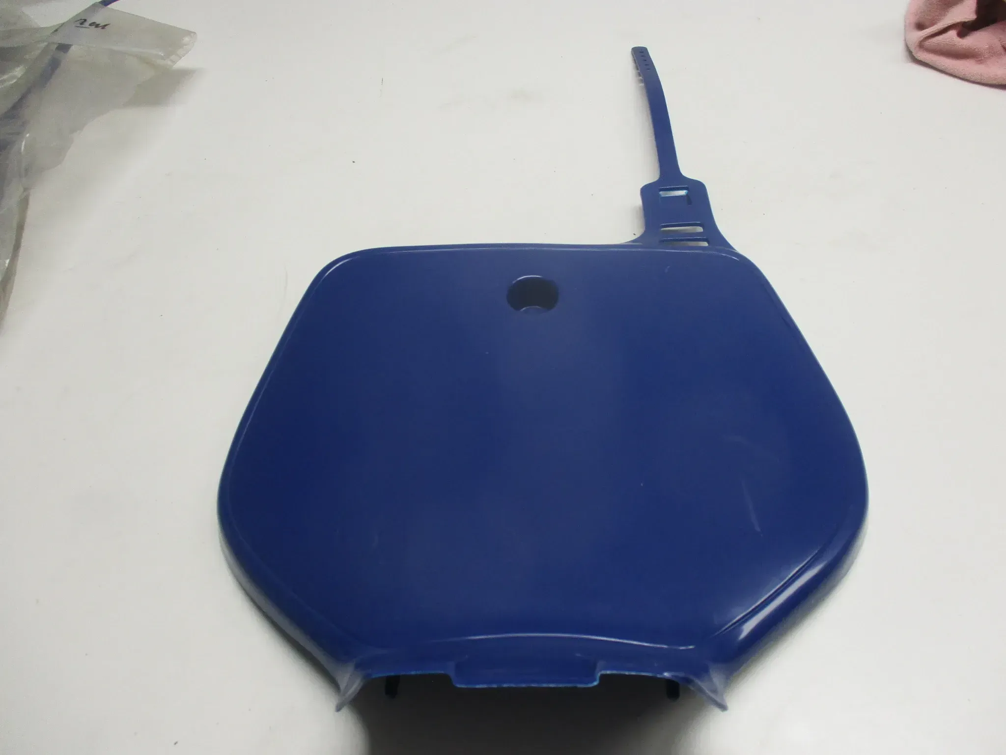 K62 Yamaha YZ 125_250 Startnummernschild Verkleidung Lenker vorne - Bild 1