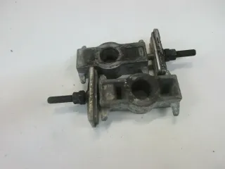 O1. Honda CBR 1000 F SC24 Kettenspanner rechts links Kettenspannersatz Antrieb - Bild 2