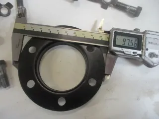 4. SUZUKI GSX 400 E GK 53 C Sicherungsblech Schrauben M8x34 Bremsscheibe Bolzen - Bild 3