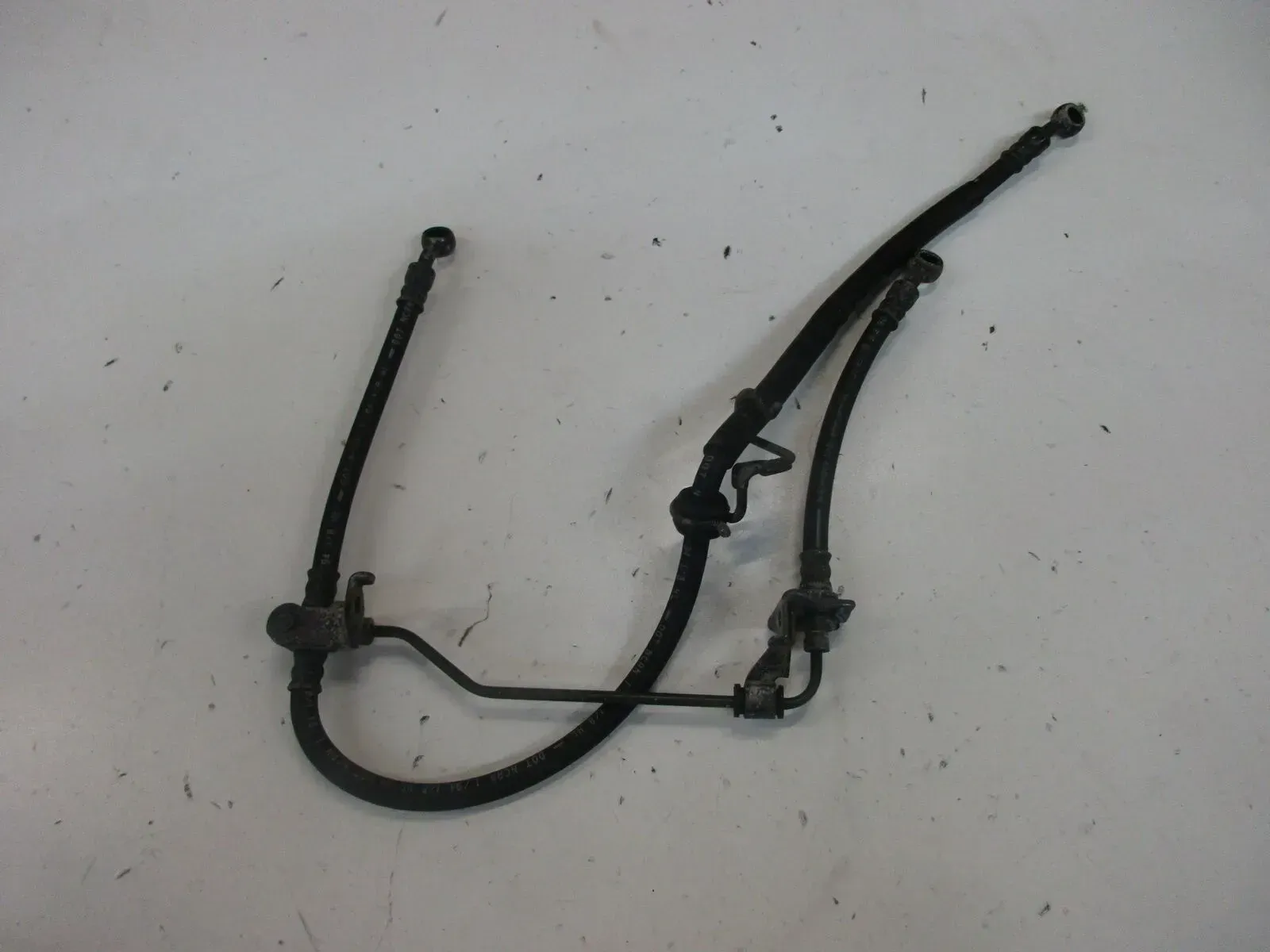 O1. Honda CBR 600 F PC 25 Bremsleitung vorne Bremssattel Bremsschlauch brake - Bild 1