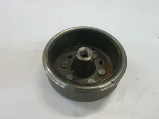 O. Suzuki GSX 750 E GS75X Polrad Lichtmaschine Rotor Generator 037000-1450 - Bild 1