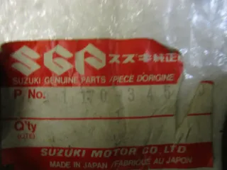 E401. Suzuki GSX 250 GSX 400 Bremspedal Fußbremshebel Bremse unten Hebel brake - Bild 4