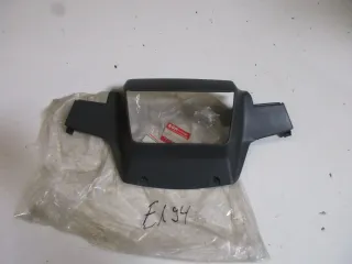 E194. Suzuki CP 50 Verkleidung Lenkerverkleidung 56322-03A00 Cockpit Abdeckung - Bild 1