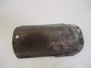 3. Suzuki GS 550 E Anlasserabdeckung Verkleidung Anlasser Blende Deckel - Bild 1