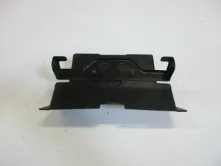O. Suzuki GSX 1100 ES GU71BD Verkleidung Rahmen Staufach Halter Blende - Bild 1