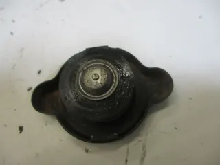 1. YAMAHA YZ 125 Typ 55 Y Kühlerdeckel Kühler Kühlerverschlußdeckel Wasserkühler - Bild 2