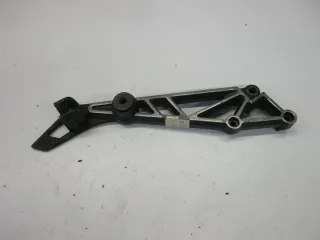 O1. Kawasaki GPZ 305 EX305A Fußrastenhalter hinten links Fußrastenbrücke - Bild 2