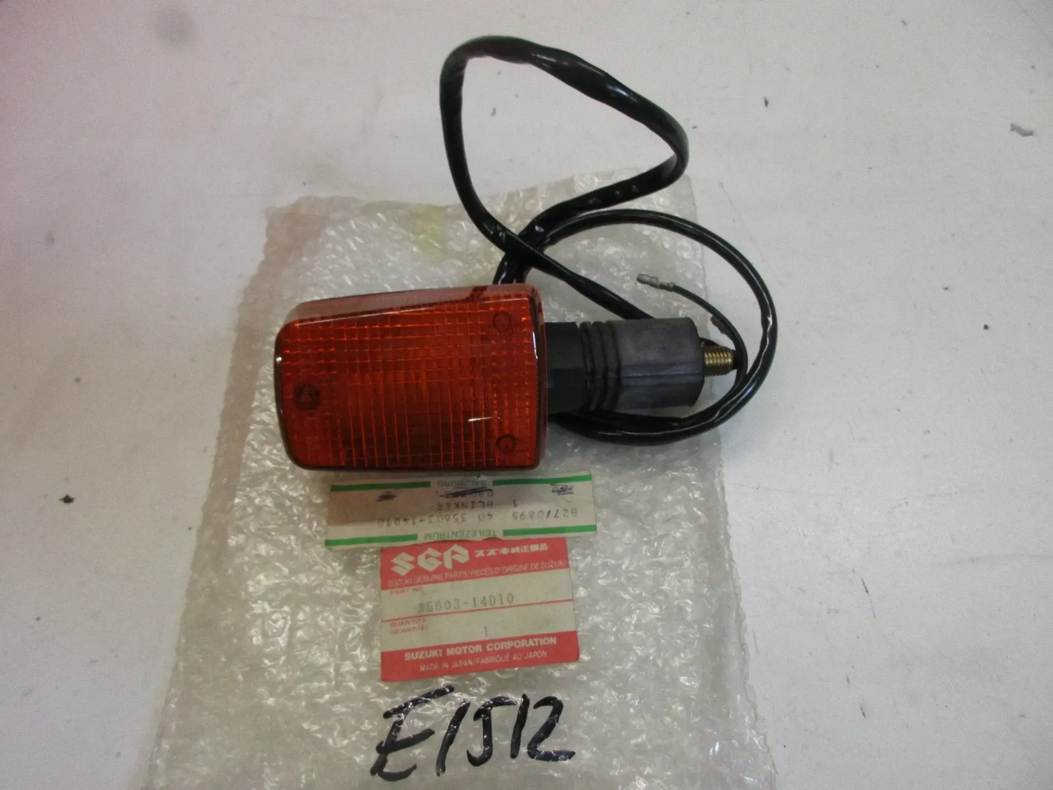 E1512. Suzuki DR 650 SE Blinker hinten 35603-14D10 rechts Original Blinkleuchte - Bild 1
