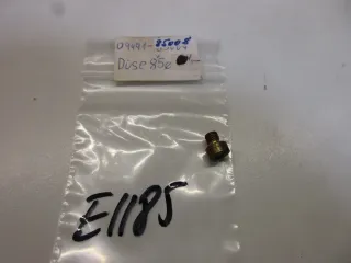 E1185 Suzuki DS 80 J Vergaserschraube Vergaser 09491-85008 Hauptdüse 85 Düse - Bild 1