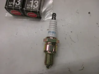 F173 Kawasaki Z 1300 ZG 1200 Zündkerzen NGK BPR6ES-11 V-Line 2x Motor - Bild 4