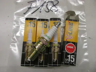 F158 BWW E30 E34 E28 Zündkerzen NGK ZGR5A V-Line 4x Motor - Bild 3
