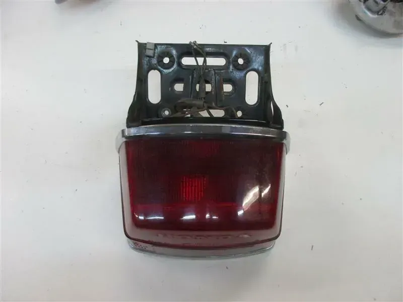 1. HONDA CB 650 RC03 RÜCKLICHT RÜCKLEUCHTE BREMSLICHT TAILLIGHT - Bild 1