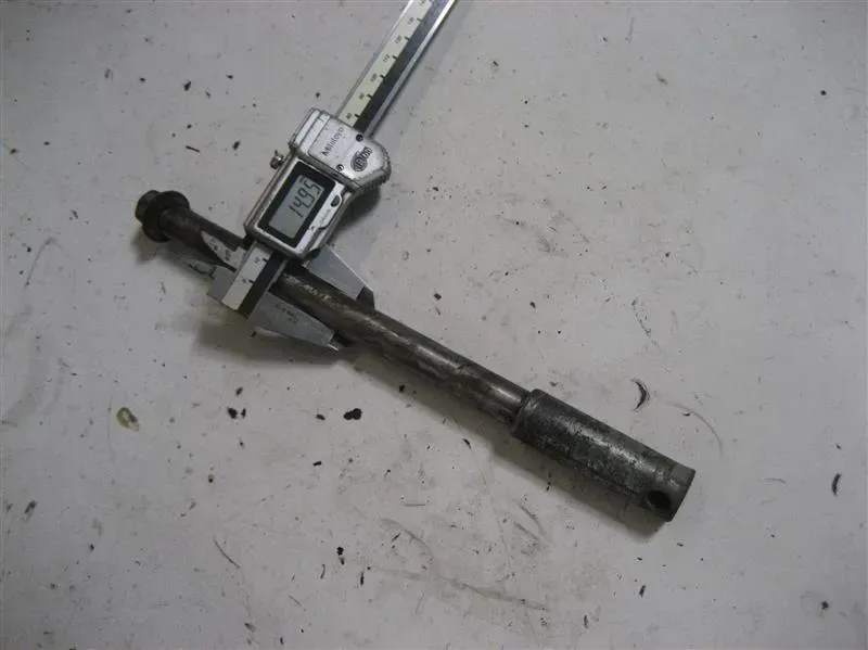 CAGIVA 500 T4R 350 STECKACHSE VORNE KOMPLETT ACHSE AXLE 15 mm - Bild 1