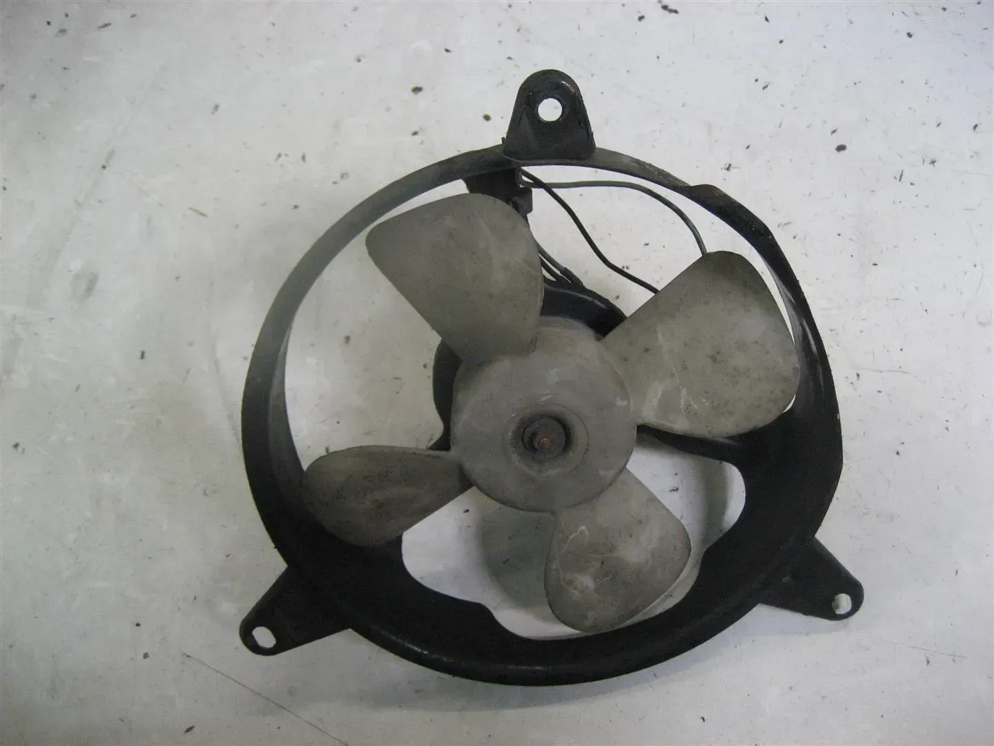 2. HONDA GL 1000 GL1 GOLD WING LÜFTERRAD KÜHLERVENTILATOR KÜHLERGEBLÄSE KÜHLER - Bild 1