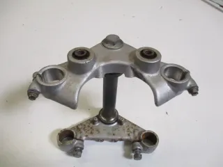 1. Yamaha XV 250 3 LW Virago Gabelbrücke oben unten 33 mm Gabel - Bild 4