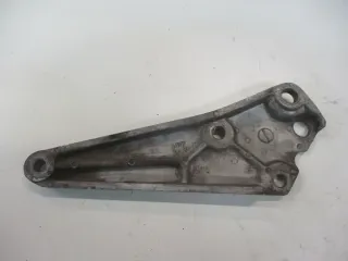 4. SUZUKI GSX 400 E GK 53 C Fußrastenhalter für Fußraste linke vorne hinten - Bild 3