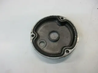 O1. Suzuki GSX 400 E GK 53 C Ölfilterdeckel Motor Motordeckel Ölfilter Ölpumpe - Bild 3
