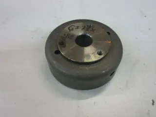 O. Suzuki GSX 750 E GS75X Polrad Lichtmaschine Rotor Generator 037000-1450 - Bild 2