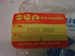 E733. Suzuki GS 650 G GS 550 M Bremsflüssigkeitsbehälter oben 59687-49000 Bremspumpe Öl - Bild 4