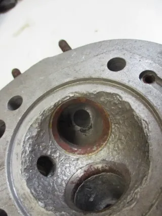 Zylinderkopf rechts 25230481139 B1837 BMW R51/3 R67 R67/2/3 R50 R50/2 R60 R60/2 - Bild 4
