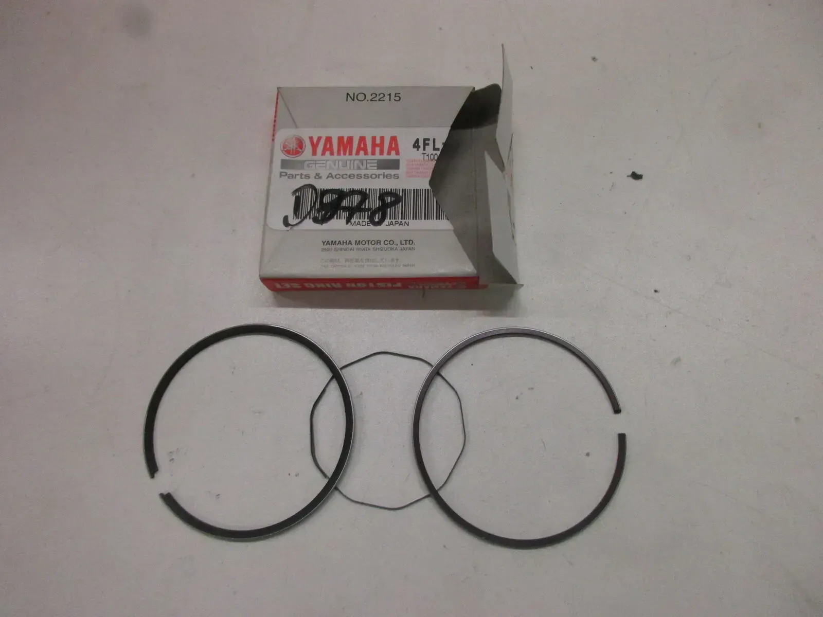 Kolbenringsatz 4FL-11604-00 D978. Yamaha DT 125 R Übergröße 0,25 mm Kolben - Bild 1